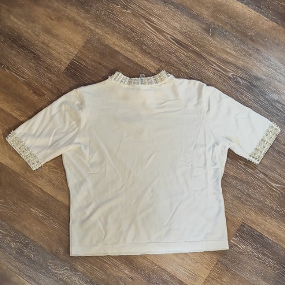 Milano Cream Blouse with Lace Accents - Picture 3 of 4